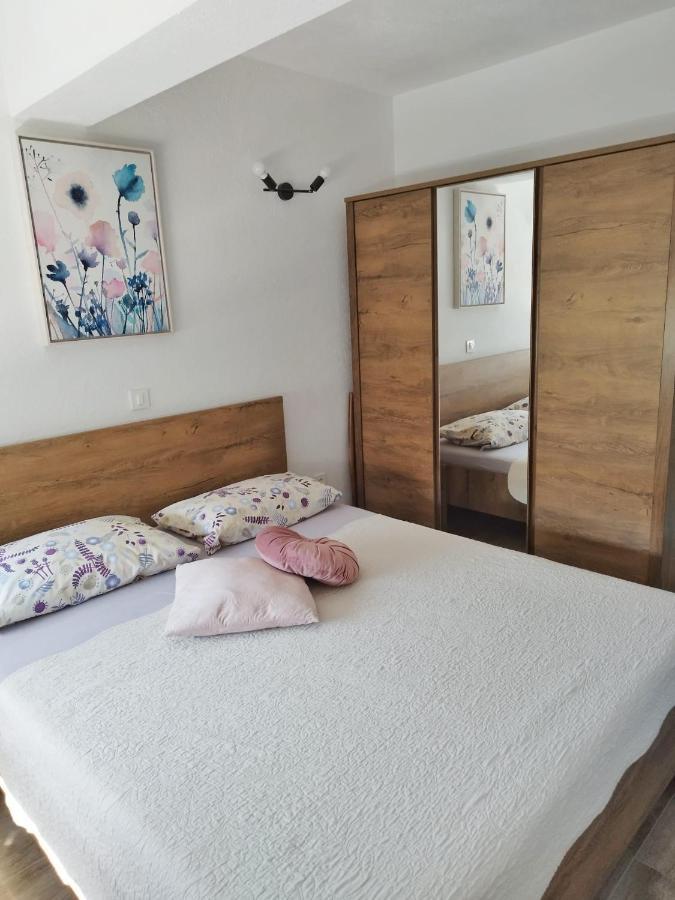 Apartament Island Luxury View Nemira Omiš Zewnętrze zdjęcie