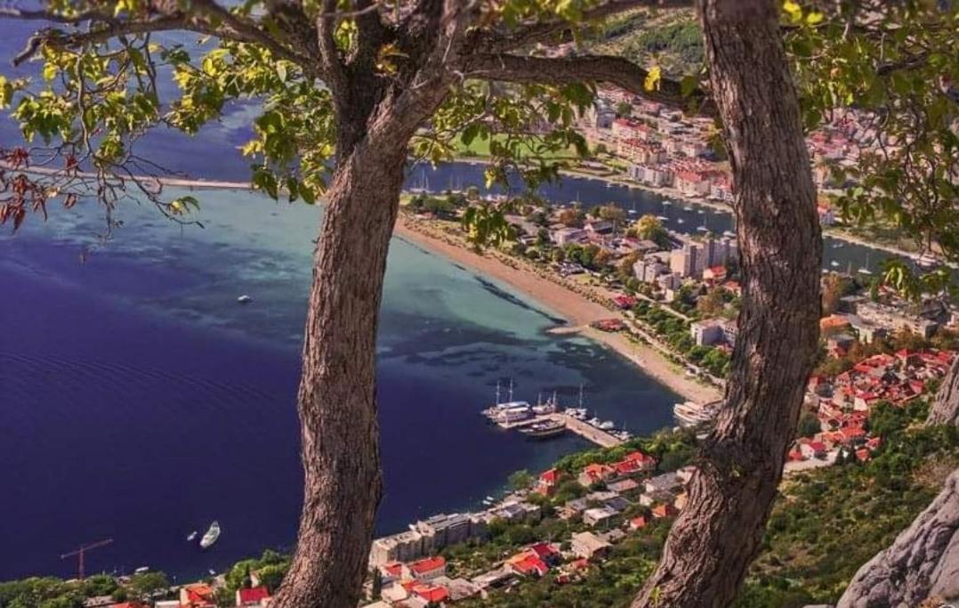 Apartament Island Luxury View Nemira Omiš Zewnętrze zdjęcie
